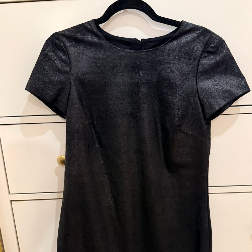 Banana Republic / Faux Leather & Suede Mini Dress / 4 / Black